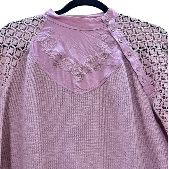 Free People Lace Sleeve Waffle Knit Top Pink Button Neck Embroidered Boho Small - Picture 2 of 5